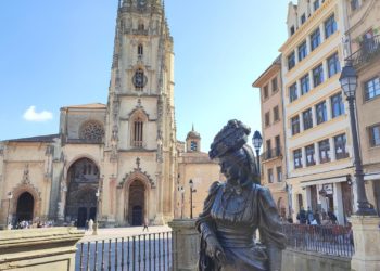 Detienen al presunto autor de un robo con fuerza en un restaurante de Oviedo