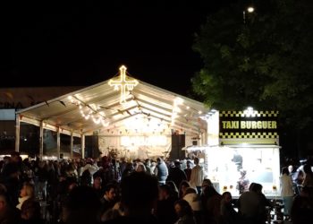 El furor ‘folixero’ estalla en El Llano