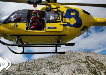 Rescatan a un hombre que se lesionó en una carrera de montaña en Onís