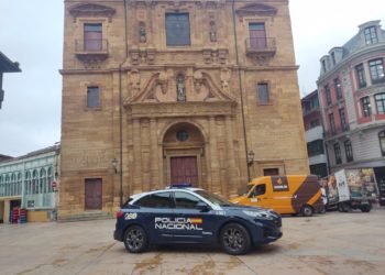 Detenido un joven por robar móviles a la fuerza en Avilés con el método del ‘tirón’