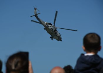 Espectáculo, patriotismo y respeto; así abrió Gijón sus brazos a las Fuerzas Armadas de España