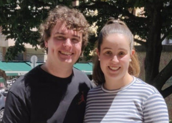 Dos estudiantes de la Universidad de Oviedo, premiados en el Concurso de Visualización de Datos RSMENTT Data