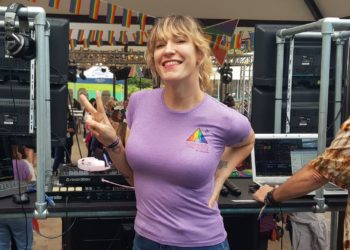 Abril Zamora (actriz y escritora): «Ojalá llegue un día en que el Orgullo sólo sea necesario para recordar los malos tiempos»