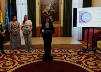 «Las mujeres jóvenes ya no se callan», destaca Moriyón en la presentación del ‘Punto Lila’