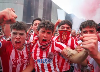 El Sporting tira de épica y sueña con la remontada en Barcelona: «Pobre del que quiera robarnos la ilusión»