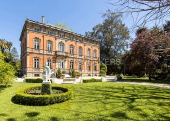 La casa más cara de Asturias: ni rebajado «a la mitad» se vende este palacete gijonés