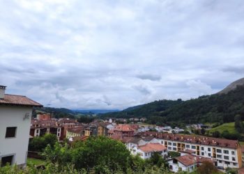 Un abogado se enfrenta a tres años de cárcel por estafar a herederos de un fallecido en Cangas de Onís