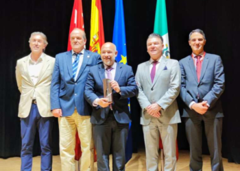 Emulsa vuelve a hacerse con la ‘Escoba de Platino’