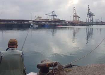 La flota pesquera languidece en Gijón: «En esto ya no hay romanticismo; estamos condenados a la extinción»