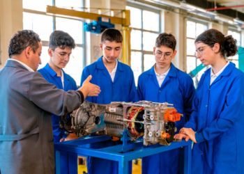 El profesorado técnico de FP gana la batalla: Educación lo incluirá en la lista de interinos de Secundaria