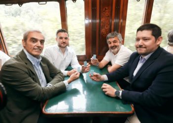 Viaje al pasado por la ‘Rampa de Pajares’ a bordo de un tren histórico, la nueva propuesta de Alsa