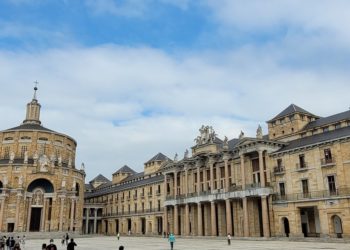 Gijón cierra el mes de junio con la mejor cifra acumulada de pernoctaciones de la serie