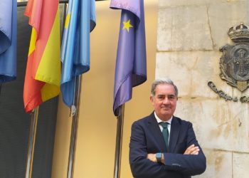 Consternación ante el repentino fallecimiento de Carlos Rodríguez, coordinador de la Cámara de Comercio de Oviedo