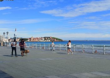 «Por nosotros mejor que se expanda el rumor de que llueve mucho y así vienen menos turistas»