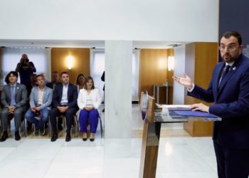 PP, Foro y Vox critican la postura de Barbón sobre el concierto catalán, y Tomé le exige «coherencia»