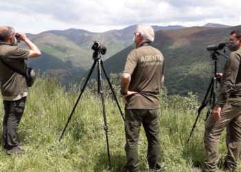 Rescatan a una familia francesa que se desorientó por culpa de la niebla cuando hacía una ruta en Ponga