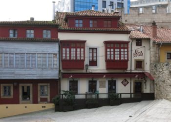 El PSOE pide a la alcaldesa de Gijón que actúe ante los «recurrentes cortes de luz»