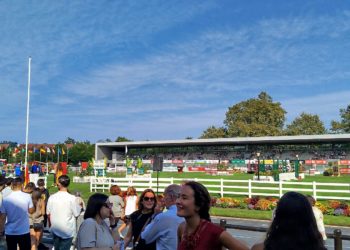 Galopando hacia el éxito: El Concurso Hípico Internacional de Saltos de Gijón está más vivo que nunca y sus asistentes lo saben
