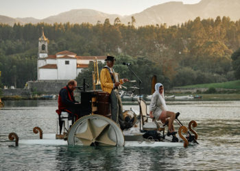 La magia del ‘piano flotante’ llega a Poniente