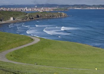 Adjudicadas las obras de recuperación de las marcas de milla en la senda del Cervigón