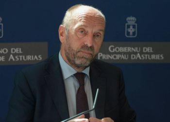 Ingresado en el HUCA Juan Cofiño, presidente de la Junta General del Principado