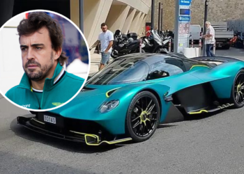El exclusivo coche de Fernando Alonso, valorado en tres millones, remolcado por las calles de Mónaco