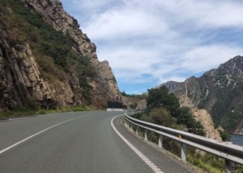 El fin de semana deja un fallecido y cinco heridos en los 38 accidentes registrados en las vías asturianas