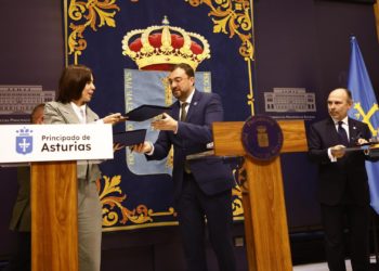 La ministra Morant firma con la Universidad de Oviedo la contratación de 57 profesores ayudantes doctor