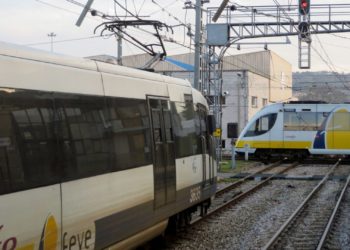 Cercanías recupera sus frecuencias usuales entre Gijón y El Berrón tras dos meses y medio de limitaciones