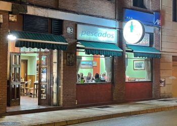 La ‘familia sidrera’ gijonesa despide a una de sus veteranas: La Llosa cierra tras 38 años en activo