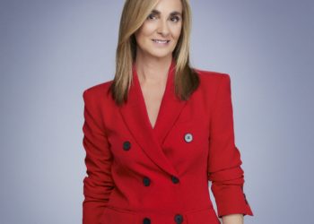 La periodista Marta Reyero recoge hoy el premio ‘Embajadora de la Sidra de Asturias Solidaria 2024’