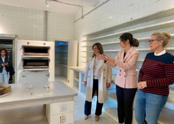 La mesa ya está puesta en La Laboral: cocinas y lavandería reabren al público tras su rehabilitación