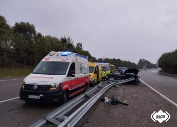Un accidente de tráfico en Castrillón deja dos heridos