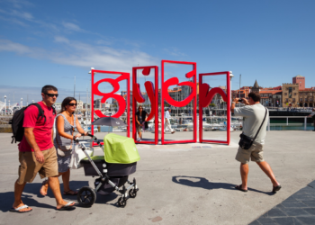 Más de 160 pasajeros estadounidenses estarán de paso por Gijón a bordo del ‘World Navigator’