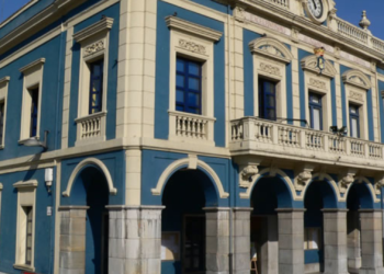 El acusado de agredir sexualmente, cinco veces en una tarde, a una niña en Laviana, ya espera sentencia