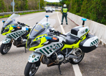 Ni una, ni dos, ni tres…Sorprendido doce veces un sierense conduciendo sin cinturón de seguridad
