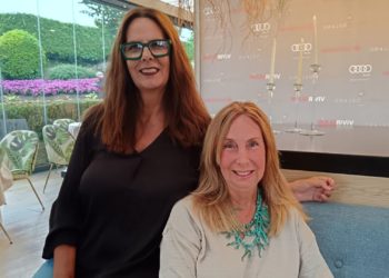 Gloria y Beatriz Fernández (MGlorietus): «Fuimos las primeras en organizar cenas de mujeres empresarias»