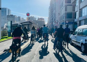 «Gijón está a día de hoy sin una ordenanza de tráfico actualizada»: la Semana Alternativa de Movilidad reaviva el debate