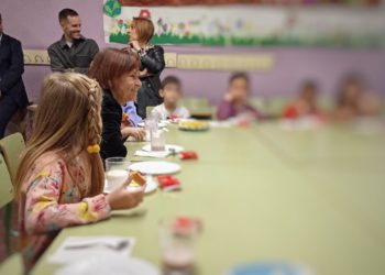 «Desayunamos con… Carmen Moriyón»: El CP Pumarín inicia un nuevo programa de visitas