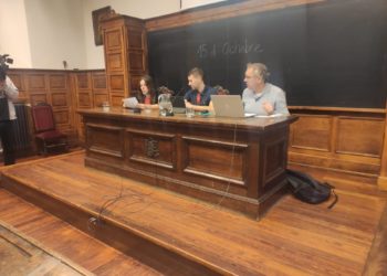 Aitana Castaño, Ángeles Caso y José Ramón Patterson, entre los periodistas que ‘firman’ por la cooficialidad