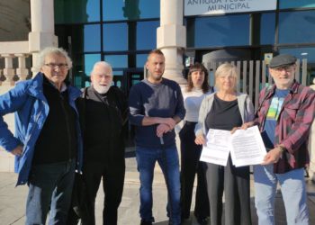 Un pulmón para el Solarón busca una respuesta «clara» y «plazos específicos» para el parque