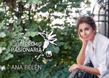 Ana Belén recibe el XXX Premio Pasionaria