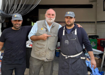 La ayuda que no falla: el chef José Andrés ofrece desde Valencia comida a afectados y voluntarios