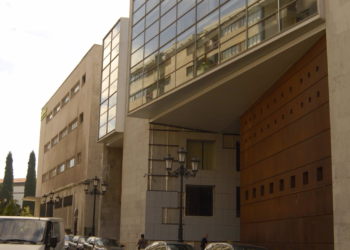 La Fiscalía solicita casi 15 años de prisión para el acusado de intentar asesinar a su novia en Oviedo