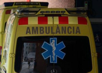 Un nuevo accidente en la AS-17 deja a dos varones heridos tras colisionar dos turismos en Riaño