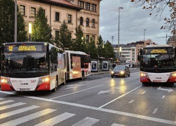 La huelga en EMTUSA alcanzó un 25% en la tarde de ayer y replica un seguimiento del 20% esta mañana