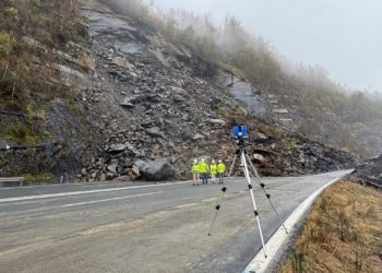 CCOO exige a Óscar Puente que «arrime el hombro» y ponga solución al corte en la autopista del Huerna
