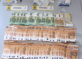Más de 16.000 euros, heroína, cocaína, Trankimazin…el hallazgo descubierto en Pravia