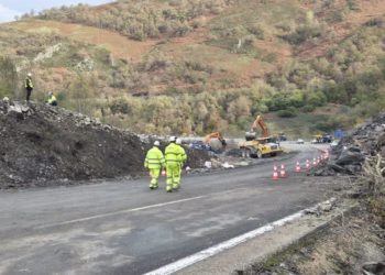 Comienzan las voladuras en el Huerna para restablecer el paso tras el desprendimiento