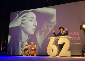 Una incontestable ‘chica Almodóvar’ con raíces de Avilés encandila al público del FICX: «Puxa Gijón y puxa el cine»